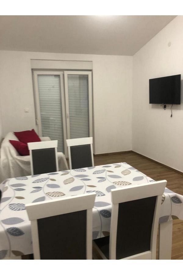 Beach Front Paradise Apartment Sukošan Kültér fotó